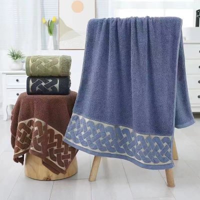 Мягкие, яркие цвета, не выцветают, хорошо впитывают воду.