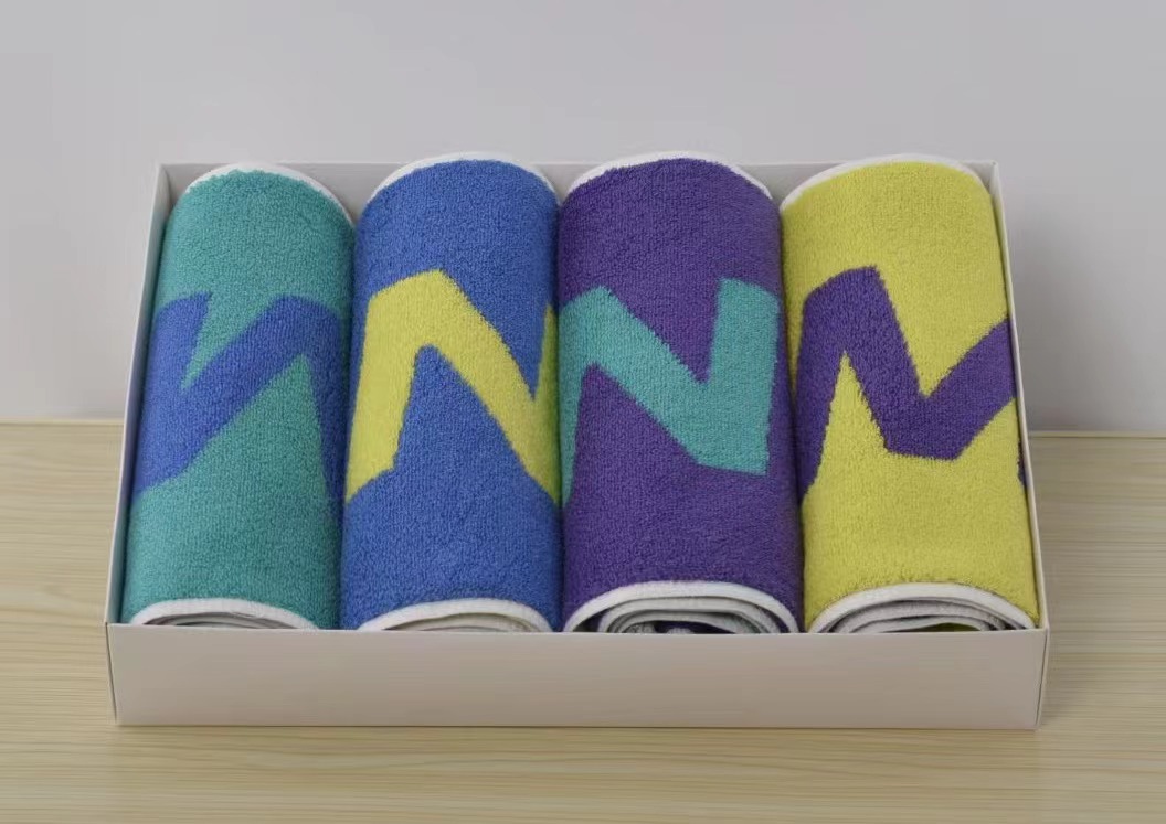 纯棉 吸汗毛巾 柔软 吸水 加大加长 运动不易脱落 可定制图案 字母