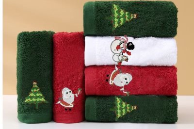 纯棉绣字浴巾 柔软 不掉色 吸水性强