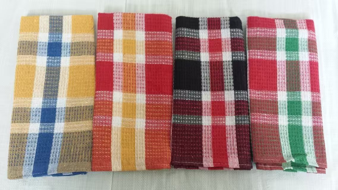 Vajilla de algodón, patrones personalizables, asequible para uso doméstico.